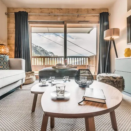 Apartment Des Neiges C - 4 - Pied De Pistes, Service Hotelier Inclus Mae-2583 Tignes